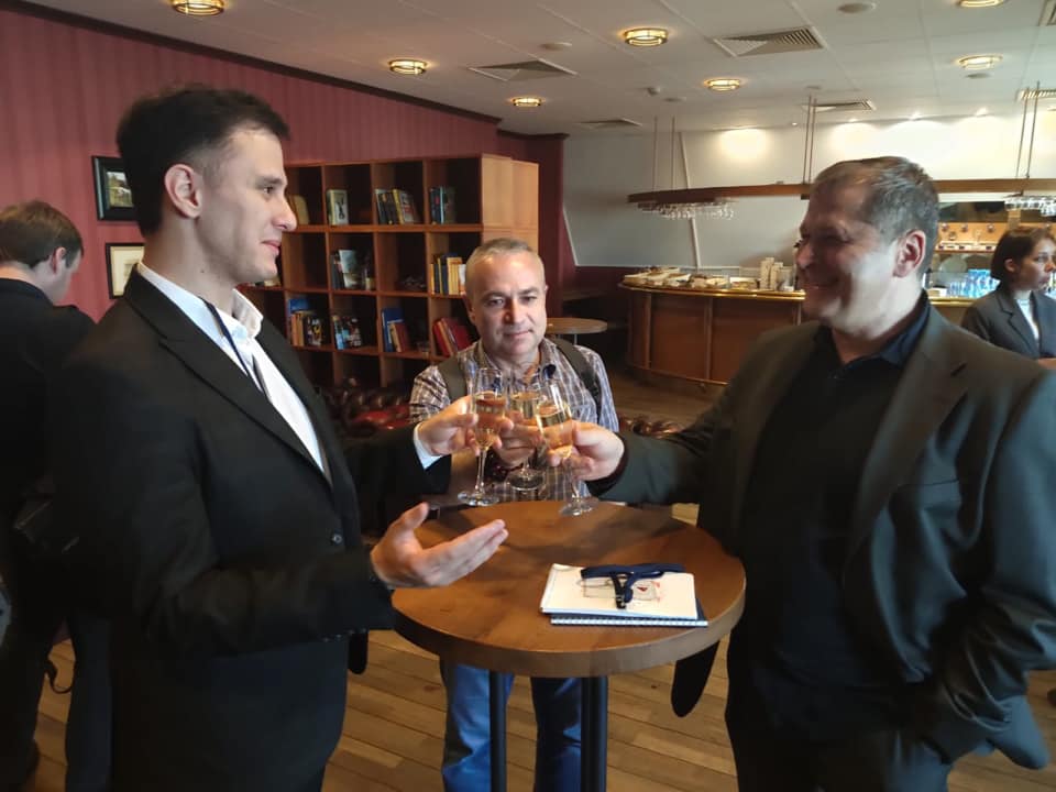 В гостях у платформы Робин.